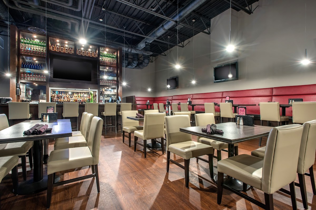 Echo Restaurant & Wine Bar Photos 2